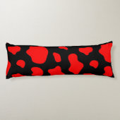 Black Pillow with Red Spots. Seitenschläferkissen (Rückseite)