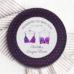 Black Pink Lace Watercolor Lingerie Brautparty Pappteller<br><div class="desc">Black Lila Lace Watercolor Lingerie Brautparty Paper Tellers Tableware bietet elegante schwarze und lila Spitzen-BHs mit personalisiertem Dessous Party,  Panty Party oder Brautparty in elegantem Skript. Personalisieren Sie den Text durch Bearbeiten in den bereitgestellten Textfeldern. Erstellt von ©Evco Studio www.zazzle.com/store/evcostudio</div>