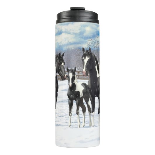 Black Pinto Quarter Pferde Paint Pferde im Schnee Thermosbecher (Vorderseite)
