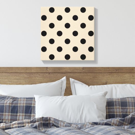 Black Polka Dot Pattern - Tan Leinwanddruck (Insitu (Schlafzimmer))