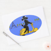 Black Poodle Scooter Retro Eiffelturm Ovaler Aufkleber (Umschlag)