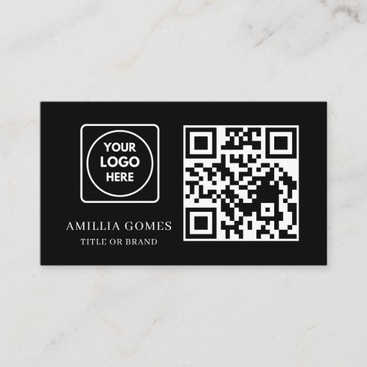 Black QR Code | Minimal Modern Custom Contact  Visitenkarte (Vorderseite)
