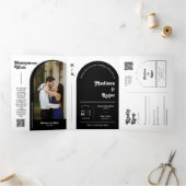 Black Retro Script Boho Arch Foto QR Code Wedding Dreifach Gefaltete Einladung (Innenseite)