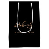 Black & Rose Gold Personalisierter Name für Hochze Mittlere Geschenktüte (Rückseite)