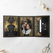 Black Royal Medieval Lion Wedding Tri-Fold Dreifach Gefaltete Einladung (Innenseite)