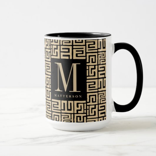 Black|Sand Kuba Druck-inspiriertes Monogramm Tasse (Rechts)