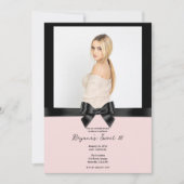 Black Satin Ribbon Bow Blush Pink Foto Sweet 16 Einladung (Vorderseite)