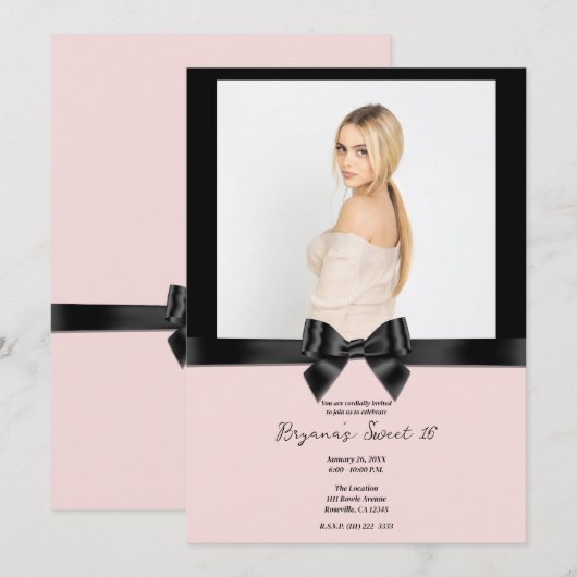 Black Satin Ribbon Bow Blush Pink Foto Sweet 16 Einladung (Vorne/Hinten)