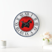 Black Scottie on Heart, Cracked Paint Große Wanduhr (Zuhause)