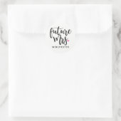 Black Script Future Mrs. (name) Runder Aufkleber (Tasche)
