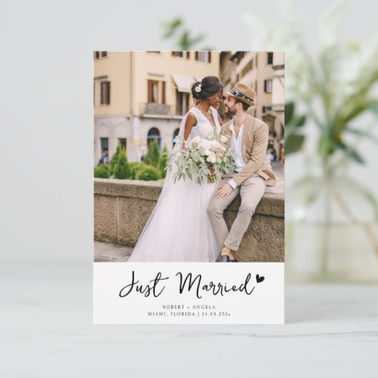 Black Script Photo Wedding Announcement Dankeskarte (Stehend Vorderseite)