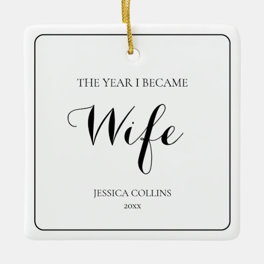 Black Script Simple Elegante First Christmas Ehefr Keramikornament (Vorderseite)