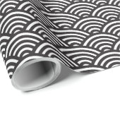 Black Seigaiha Japanese Wave Pattern Geschenkpapier (Rolleneckpunkt)