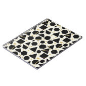 Black Shapes and Gold Confetti Pattern Notizblock (Linke Seite)