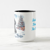 Black Shih Tzu Dashing Thru Snow Weihnachts-Tasse Tasse (Zentrum)
