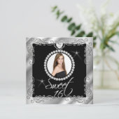 Black Silver 16 . Geburtstag Sweet 16 Foto Einladung (Stehend Vorderseite)