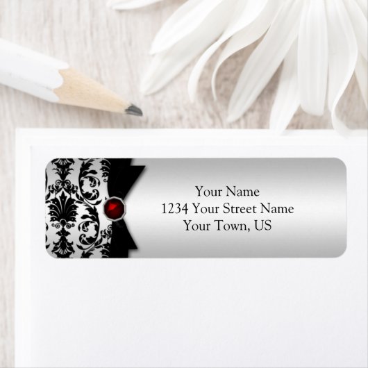 Black Silver Damask Ruby Gemstone Adresse (Insitu)