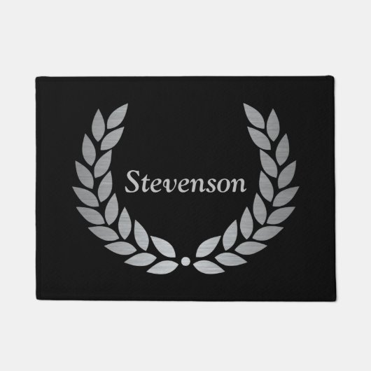 Black & Silver Laurel Monogram Door Mat Fußmatte (Vorderseite)
