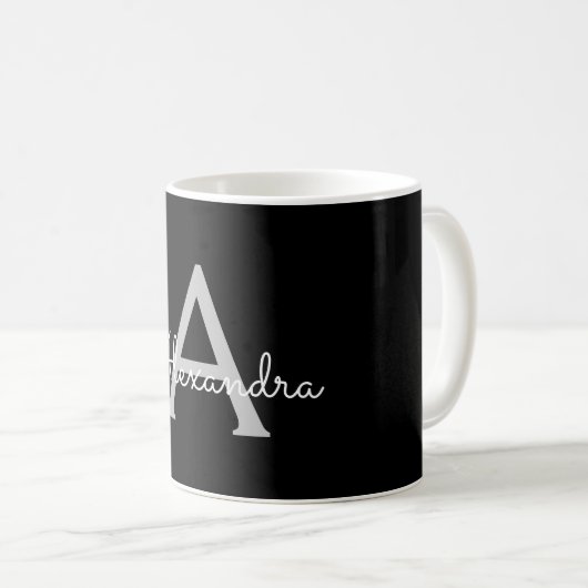 Black Silver Modern Script Girl Monogram Name Kaffeetasse (VorderseiteRechts)