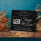 Black & Silver Wedding Foto Hashtag Sign Fotoplatte (Seite)