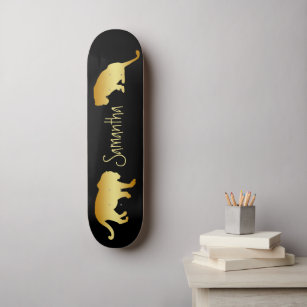 Black Skateboard Gold Lions personalisiert