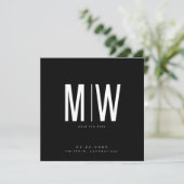 Black Sleek Square Monogram Wedding Save the Date (Stehend Vorderseite)