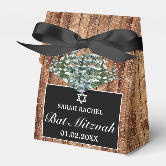 Black Snowy Wood & Forest Pine Bar Bat Mitzvah Geschenkschachtel (Vorderseite)