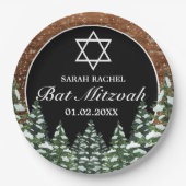Black Snowy Wood & Forest Pine Bar Bat Mitzvah Pappteller (Vorderseite)