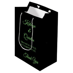 Black & Spring Green in Elegance: Hochzeit Mittlere Geschenktüte