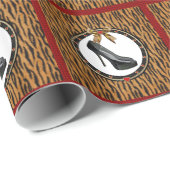 Black Stiletto Shoe Tiger Print Wrapping Paper Geschenkpapier (Rolleneckpunkt)
