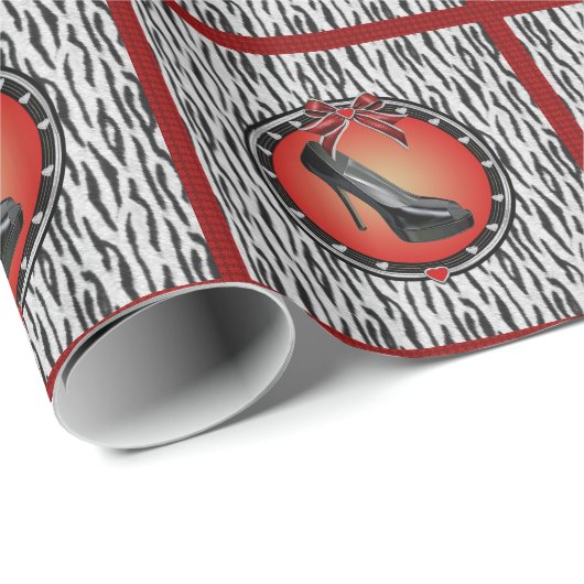 Black Stiletto Shoe Zebra Print Wrapping Paper Geschenkpapier (Rolleneckpunkt)