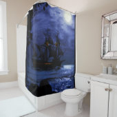 Black Stormy Rainy Lightning Night Pirate Shower Duschvorhang (Beispiel)