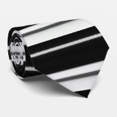 Black Stripe Tie – Bold Modern Accessory Krawatte (Gerollt)