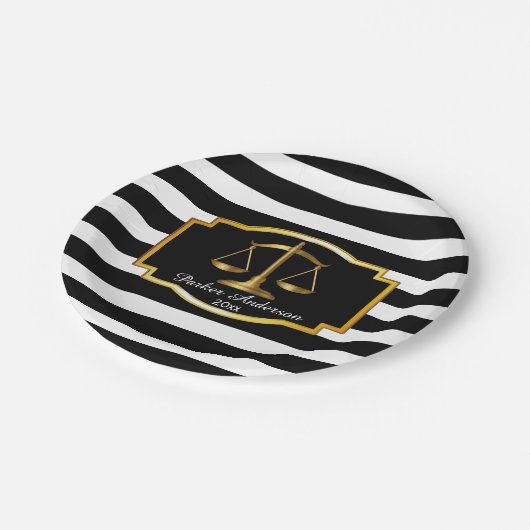 Black Striped Gold Law Scales Graduation Party Pappteller (Schrägansicht)