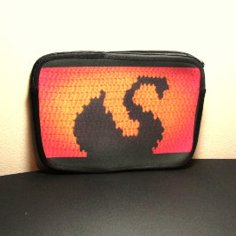 Black Swan Artisan Crochet Print Electronics Bag Laptopschutzhülle
