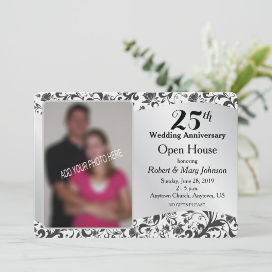 Black Swirl & Silver 25. Hochzeitstag Einladung (Stehend Vorderseite)
