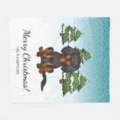 Black Tan Cavalier King Charles Spaniel im Winter Fleecedecke (Vorderseite (Horizontal))