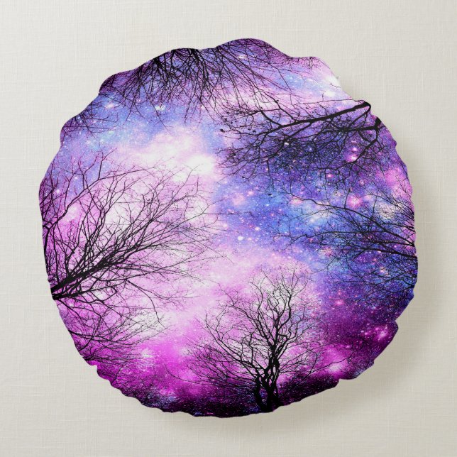 Black Trees Fuchsia Violet Space Pillow Rundes Kissen (Rückseite)