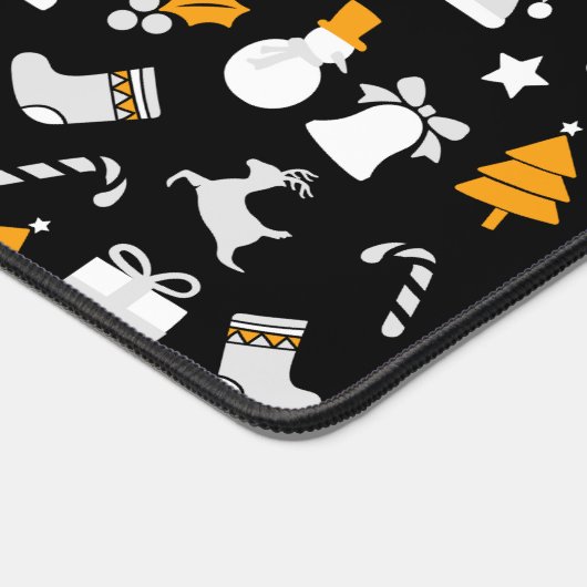 Black Trendy Christmas Seamless Pattern Schreibtischunterlage (Ecke)