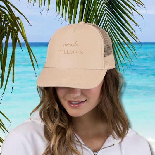 Black Trendy Elegante Vorname | Tan Brown Truckerkappe