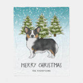 Black Tri Pembroke Corgi Snow Forest Weihnachten Fleecedecke (Vorderseite)