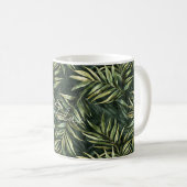 Black Tropical Green Leaves Kaffeetasse (VorderseiteRechts)