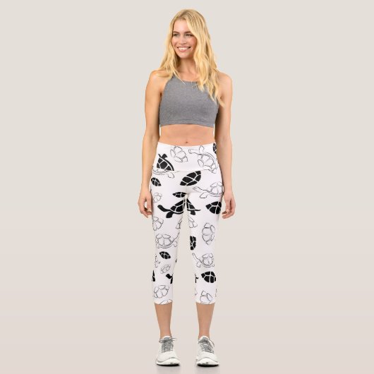 Black Turtle Capri Leggings (Vorderseite)