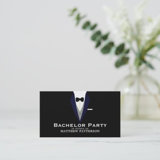 Black Tuxedo, Sleek & Modern Bachelor Party Ticket (Stehend Vorderseite)