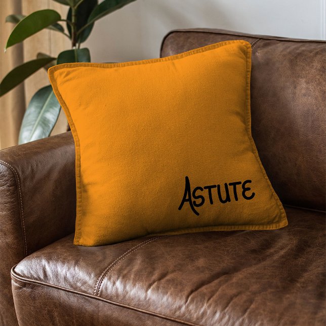 Black unique Hand Lettered Vocabulary Astute Kissen (Von Creator hochgeladen)