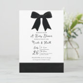 Black Velvet Bow Elegant Posh Baby Dusche Einladung (Stehend Vorderseite)