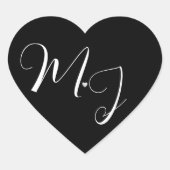 Black Wedding Label mit weißem Monogramm Text Herz-Aufkleber (Vorderseite)