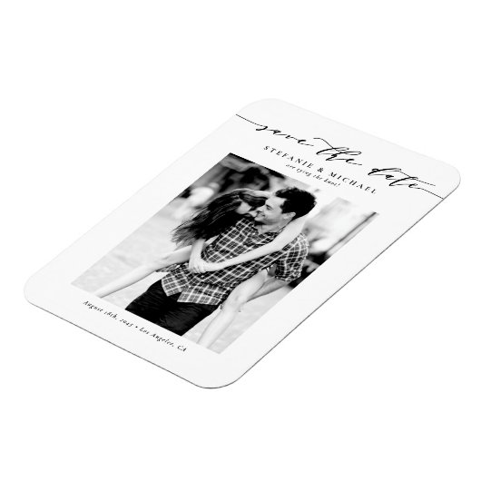 Black Whimsical Script-Foto Save the Date Magnet (Linke Seite)