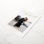 Black Whimsical Script Photo Engagement Folieneinladung (Gedreht)