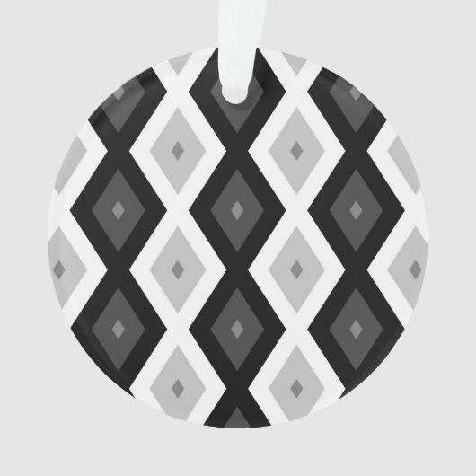 Black, white and grey diamond pattern ornament (Vorderseite)